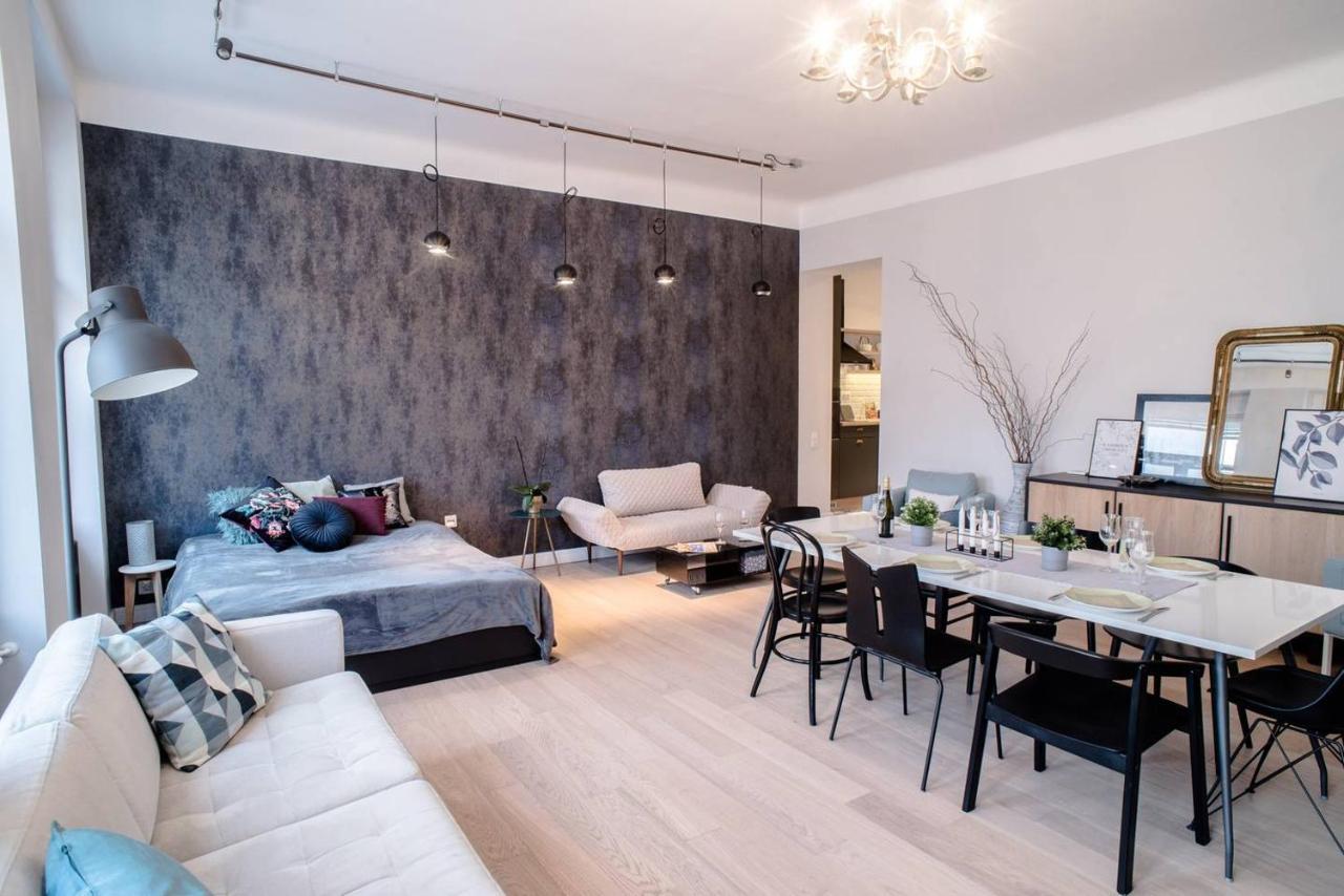 Stunning New Central Home Near Basilica بودابست المظهر الخارجي الصورة